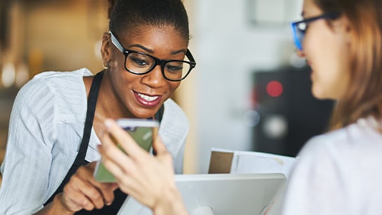 people-payment-cashier-checks-phone-text-image-16-9