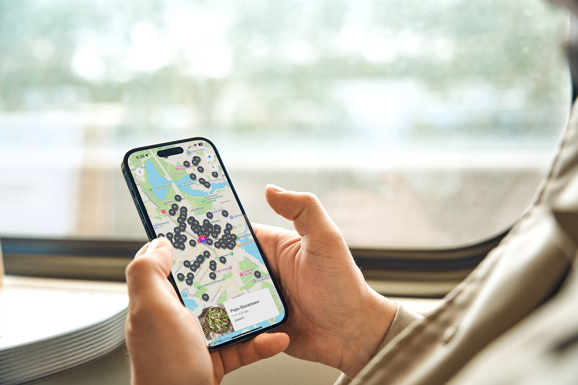 people-mockup-commute-train-window