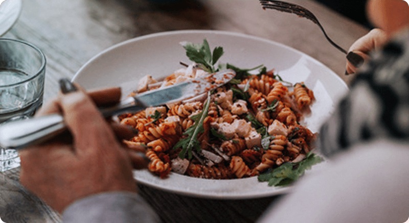Woltilla tilattu pasta-annos