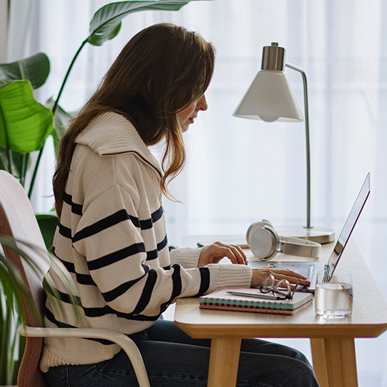 people-home-office-working-laptop-desk-text-image-1-1